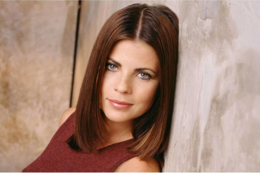 Yasmine Bleeth Net Worth, bio: net worth, age, height, weight, husband ...